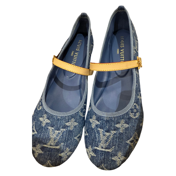 Cropped Faux leather Jacket