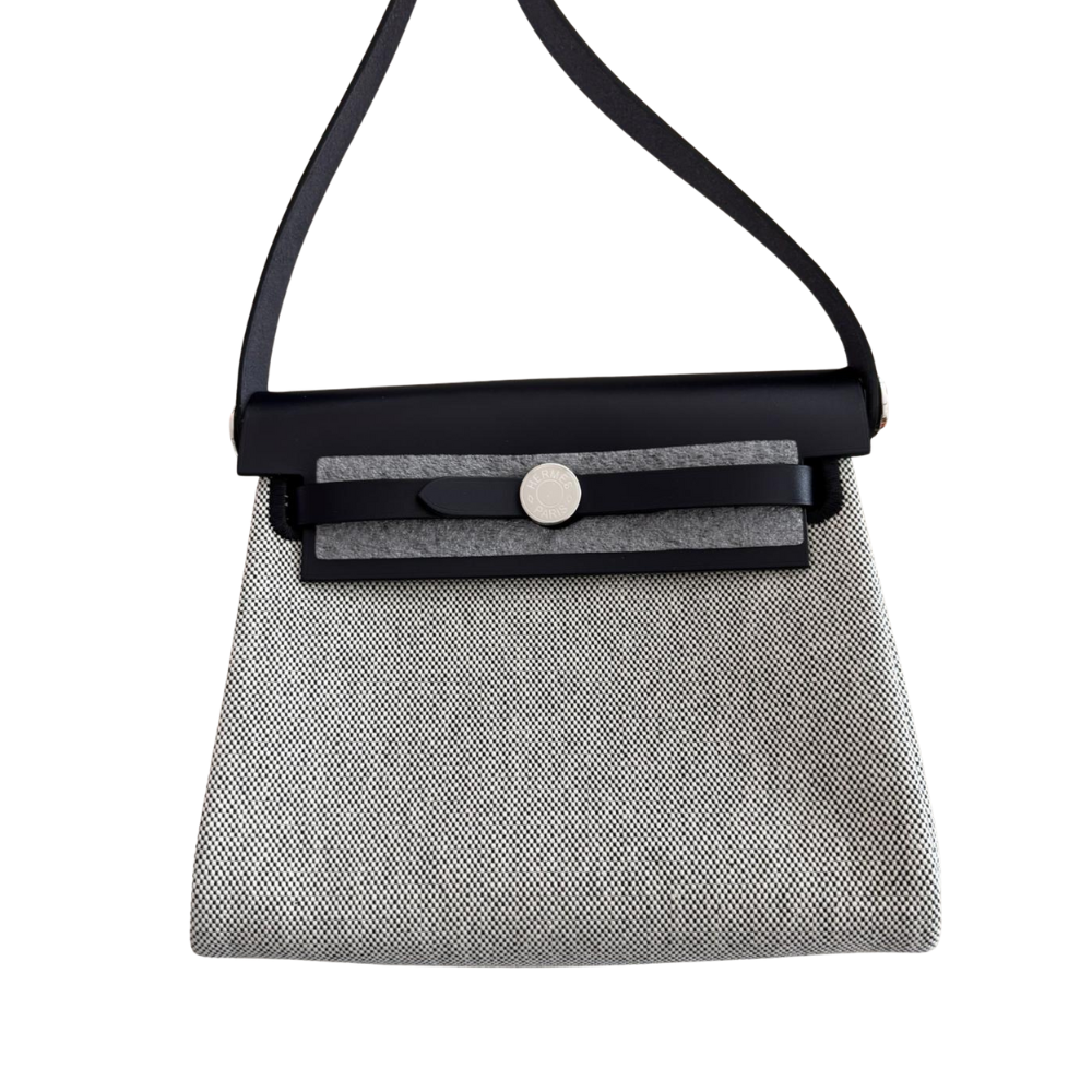 Cropped Faux leather Jacket