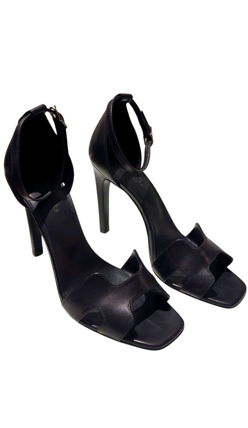 Cropped Faux leather Jacket