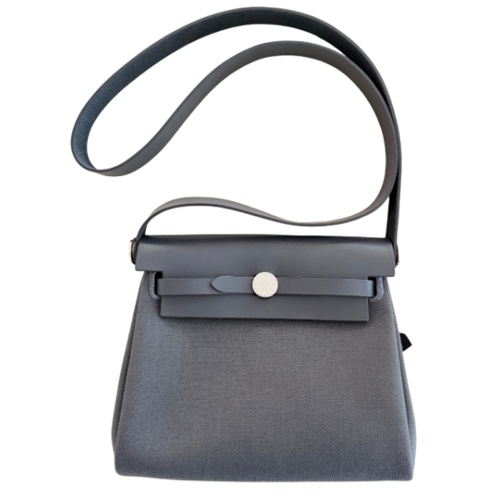 Cropped Faux leather Jacket